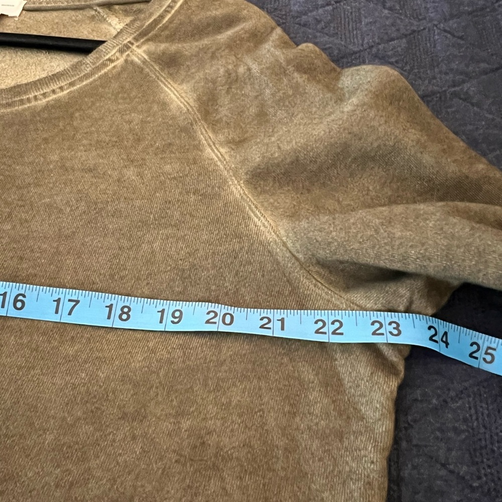 Style & Co Olive Green Ruffle Raglan Dolman sleeve Sweatshirt size 1X NWT - Picture 8 of 8